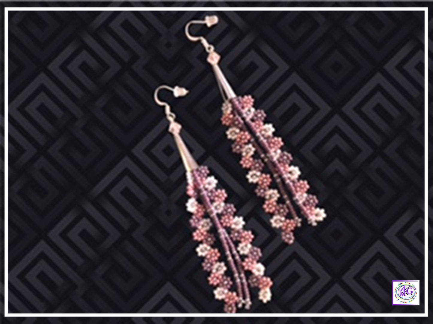 Mauve Beaded Daisy Flower Earrings