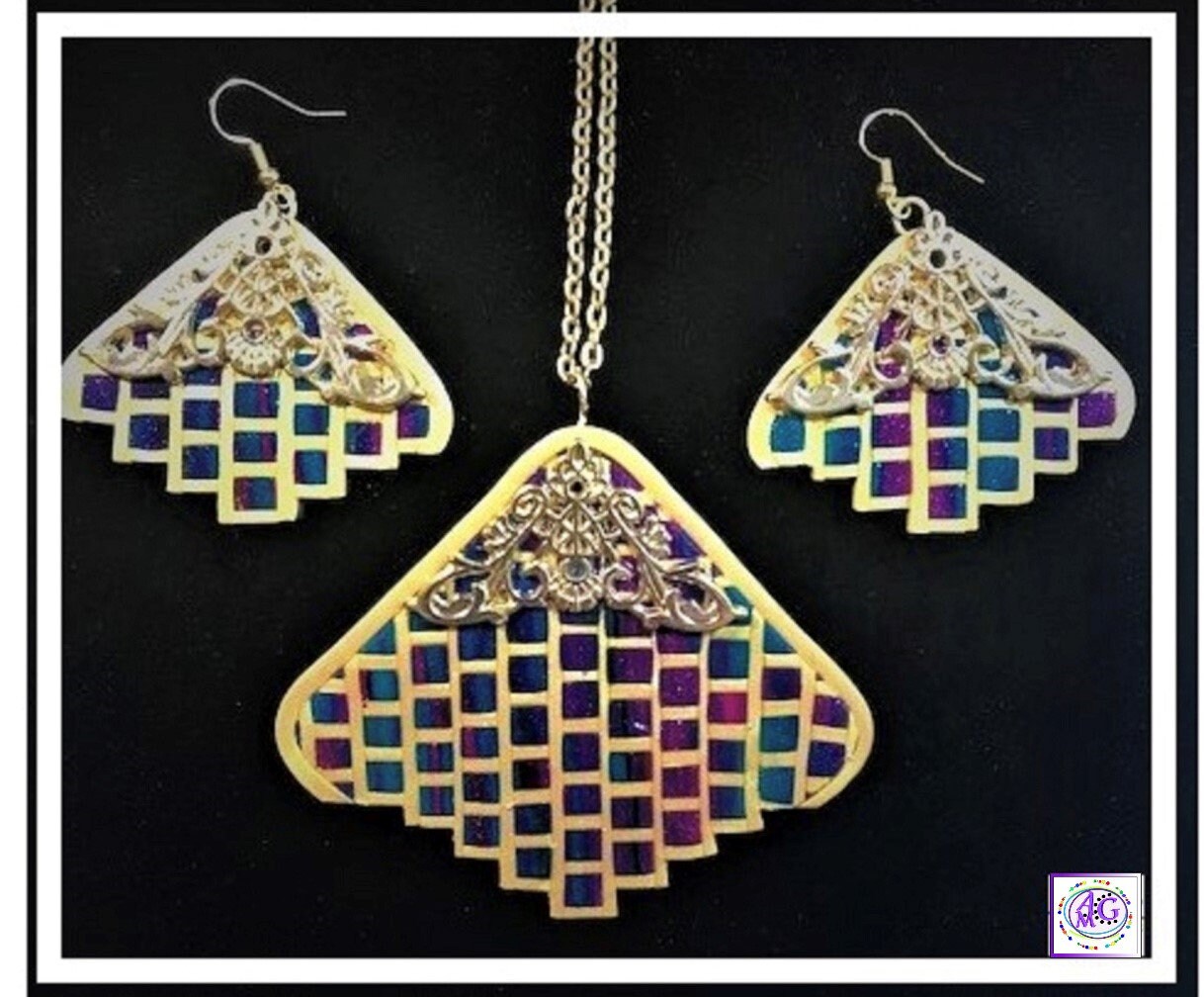 Bargello Necklace and Earrings Set in Multi Colors
