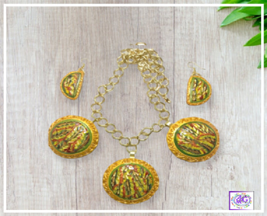Medalion Necklace Set, Necklace and Earrings with Colorful Clay Beads