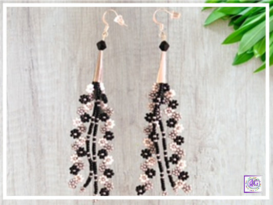 Black and White Beaded Daisy Flower Earrings