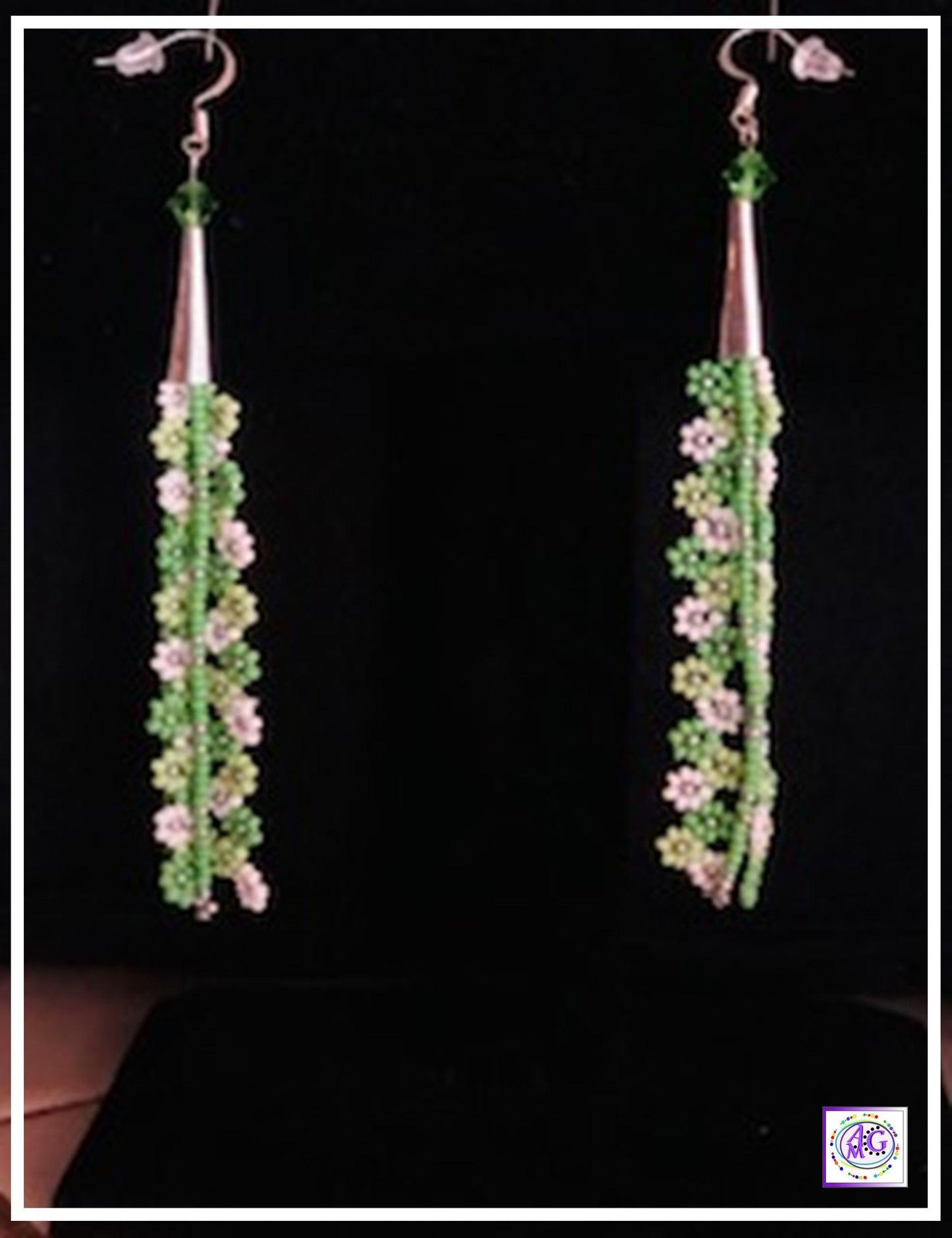 Green Beaded Daisy Flower Earrings