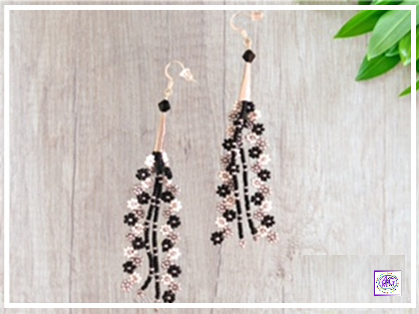 Black and White Beaded Daisy Flower Earrings