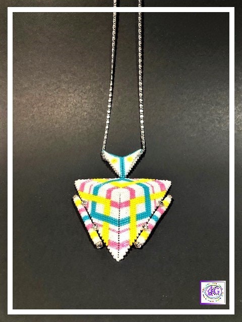 Beaded Triangle Necklace Set with Geometric Design (White)
