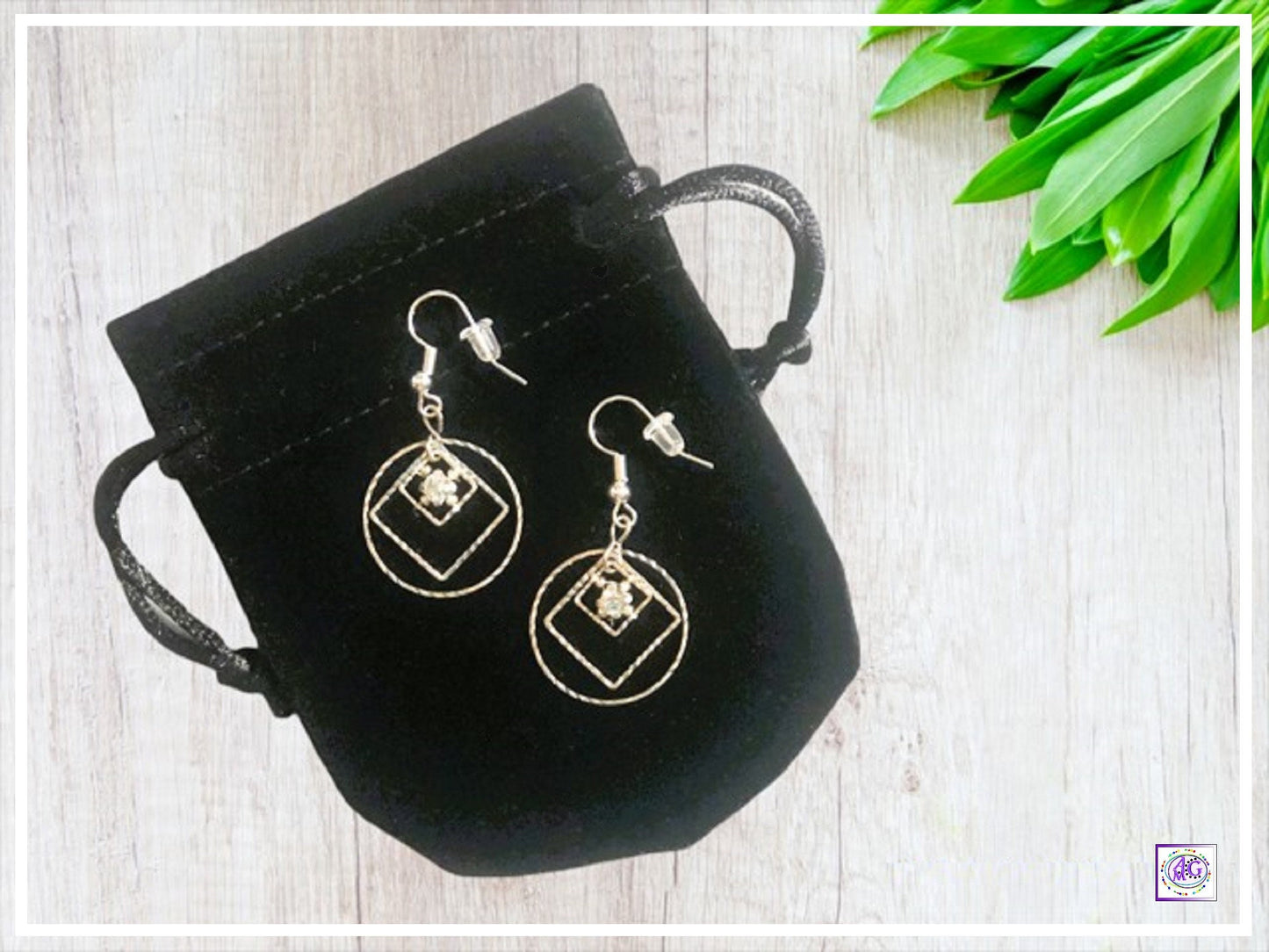 Silver Dangle Earrings with Rhinestone